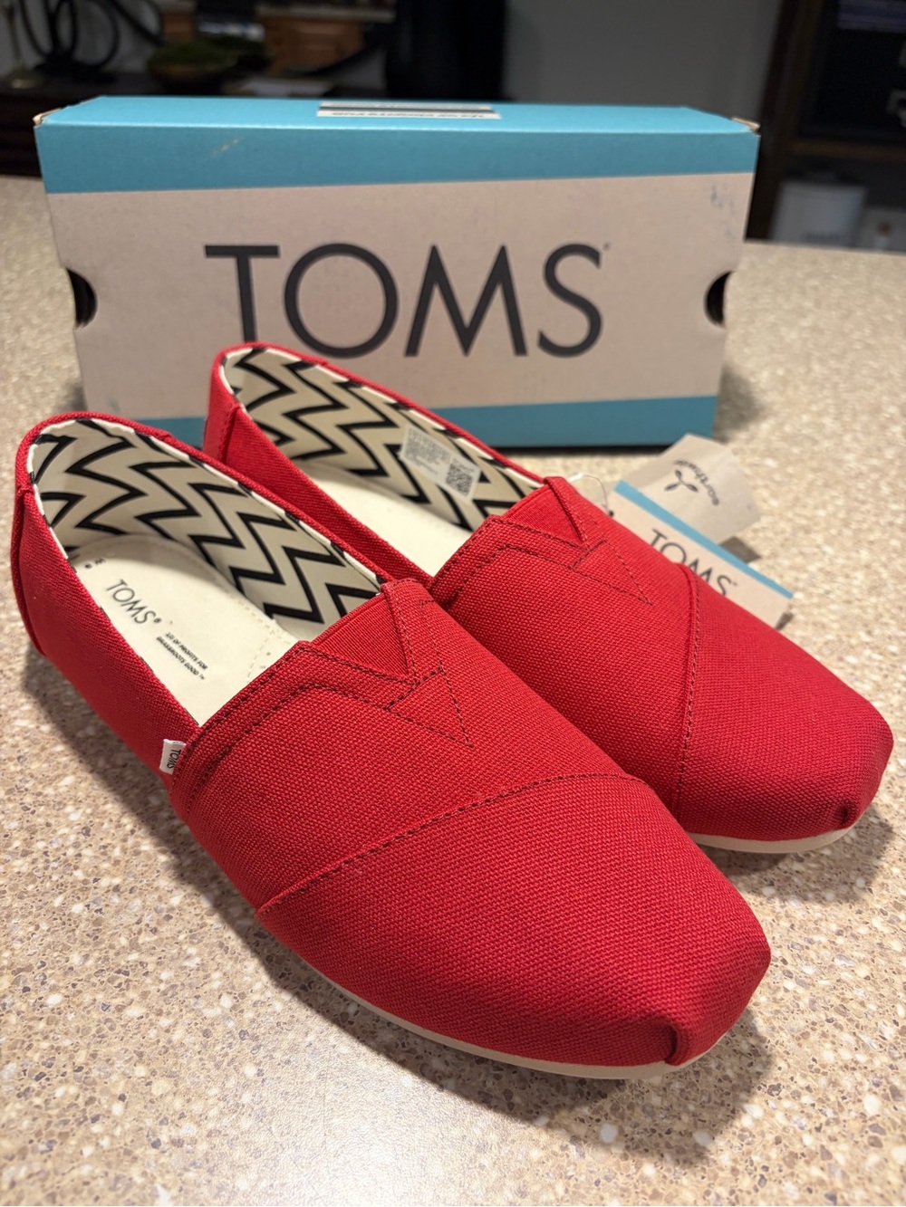 NIB Toms Alpargata Women's US 9 Recycled Cotton Canvas Shoes Flats Red